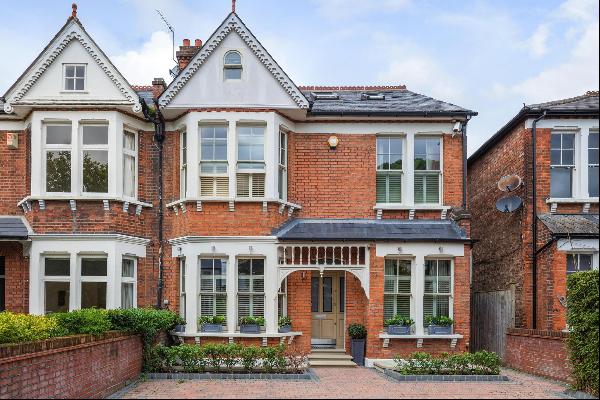 Outstanding Double Fronted Victorian family house in the sought after Abbeville Village