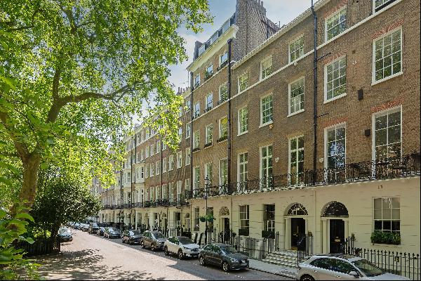 A beautifully presented  duplex apartment situated on one of Marylebone's most prestigious