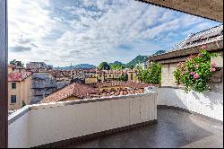 Bright attic in Como