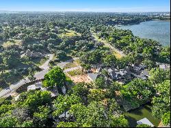 Large Lot on Lake Weatherford 