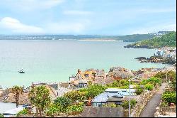 One Eighty, 4-5 Godrevy Terrace, St. Ives, Cornwall, TR26 1JA