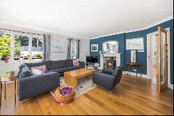 Grange Road, Tilford, Farnham, Surrey, GU10 2DG