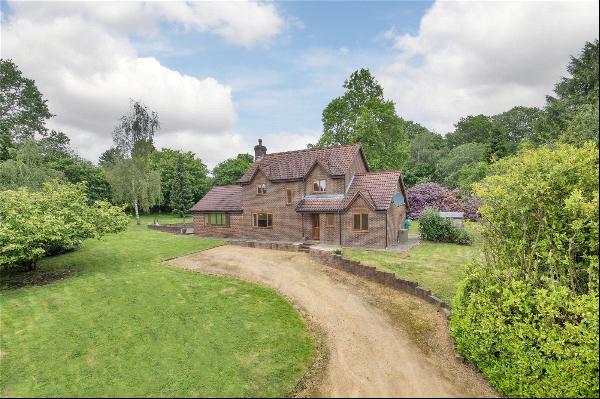 Biddenden, Ashford, Kent, TN27 8BX