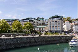 Apartment 7 Hanois House, Royal Terrace, Glategny Esplanade, St Peter Port, GY1 2JY