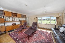 Wonersh Common, Wonersh, Guildford, Surrey, GU5 0PJ