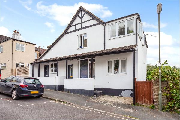 Genyn Road, Guildford, Surrey, GU2 7NS