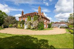 The Pockford Estate, Vann Lane, Chiddingfold, Godalming, Surrey, GU8 4XU