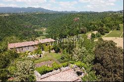 Exclusive estate in Tuscany in the heart of Chianti