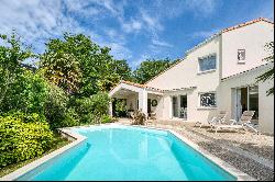 CHARMING VILLA NEAR PONTAILLAC BEACH ROYAN