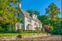 66 Cove Road, Oyster Bay Cove, NY, 11771