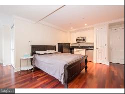 1701 Locust Street Unit 1517, Philadelphia PA 19103