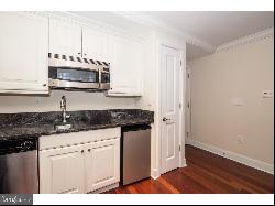 1701 Locust Street Unit 1517, Philadelphia PA 19103