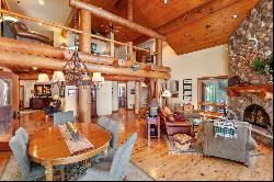 Spectacular Timber Framed Lakefront Living