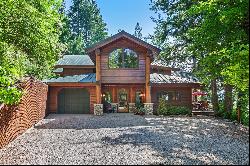 Spectacular Timber Framed Lakefront Living