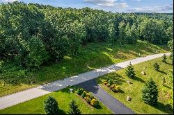 Lot 16 Ravenwood Dr, Hempfield Twp - Wml PA 15601