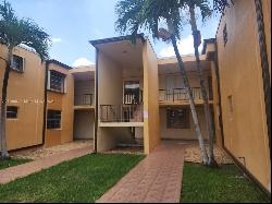 8990 SW 24th St Unit 19, Miami FL 33165