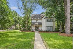 301 Vine Court, Mandeville LA 70471