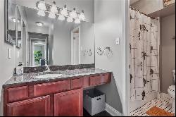 1750 St Charles Avenue Unit 635, New Orleans LA 70130