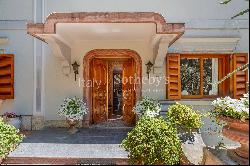 Impressive villa in the prestigious via Giovenale