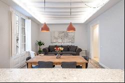 Flat For Sale In Gotic, El Gotic, Barcelona