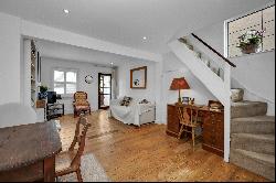 Spring Gardens, West Molesey, Surrey, KT8 2JA