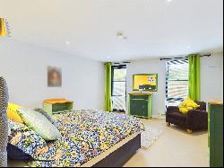 9 Candie Apartments, Candie Road, St Peter Port, GY1 1UQ