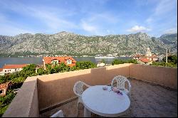 Family House In An Ideal Location In Prcanj, Kotor Bay, Montenegro, R2316