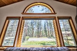 3032 Kokanee Trail, South Lake Tahoe CA 96150