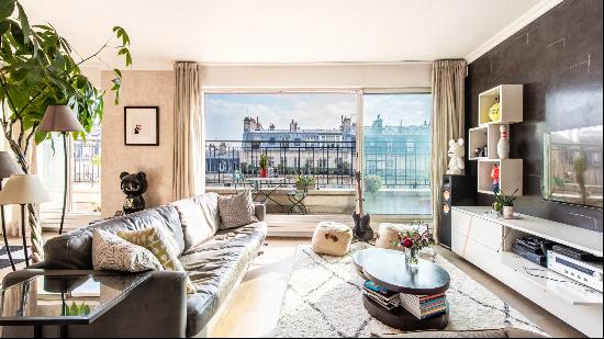 Apartment for sale in Paris, France