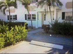 1518 Edgewater Circle #1, Fort Myers FL 33919