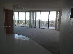 3675 N Country Club Dr Unit 2502, Aventura FL 33180