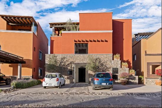 Condo Capilla de Piedra, San Miguel de Allende 37700