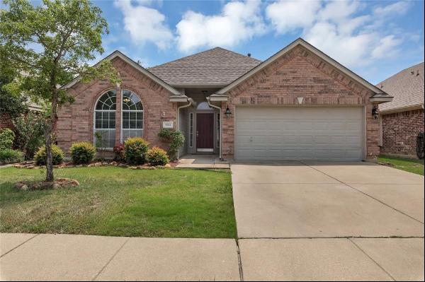 9004 Winding River Drive, Fort Worth TX 76118
