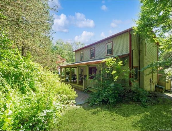 54 Connelly Drive, Staatsburg NY 12580