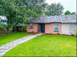 1226 Tino Court, Orlando FL 32825