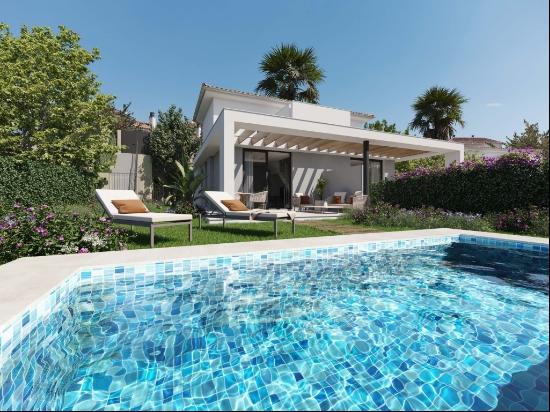 Semi-Detached for sale in Baleares, Mallorca, Manacor, Cala Romà, Manacor 07500