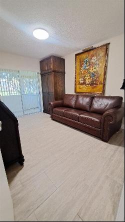 238 Windsor K, West Palm Beach FL 33417