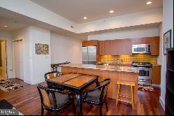 1101 Locust Street Unit 3E, Philadelphia PA 19107