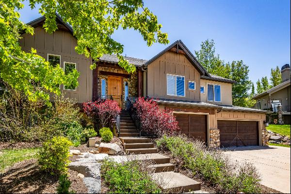 Stunning Draper Home with Mountain Views and Versatile Living Spaces!