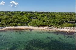 Lower Makonikey Estate with Private Association Beach