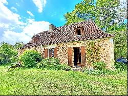 Beautiful stone hamlet in a green, quiet and sunny setting