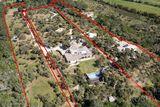 EXCEPTIONAL EQUESTRIAN ESTATE WITH TWO SEPARATE DWELLINGS