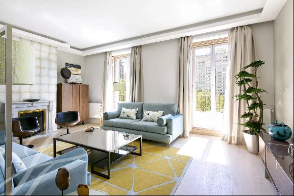 Brand-new luxury in the exclusive Plaza de la Villa de Paris