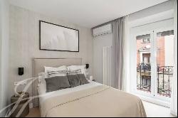 Beautifully renovated apartment in the vibrant heart of the city