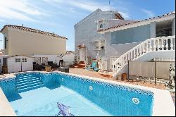 Luxury Villa with Pool in Pedr