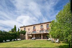 Unique opportunity in the heart of the Gredos region, in Ávila, Spain.