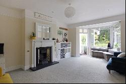 Greenhills Road, Charlton Kings, Cheltenham, Gloucestershire, GL53 9ED