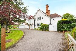 Greenhills Road, Charlton Kings, Cheltenham, Gloucestershire, GL53 9ED