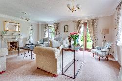 Cox Lane, Stoke Row, Henley-on-Thames, Oxfordshire, RG9 5QG