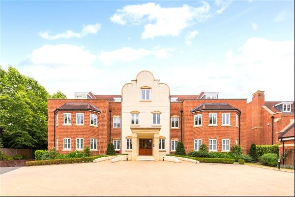 Laggan House, Lady Margaret Road, Sunningdale, Berkshire, SL5 9QH